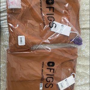 Atlantic Fall BNWT FIGS